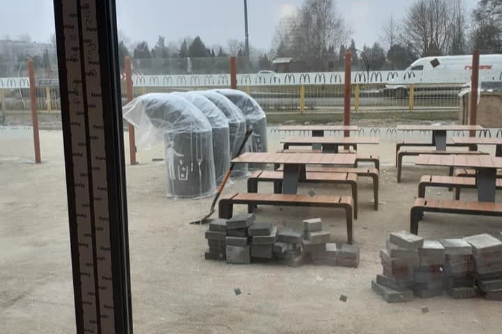 Firma sprzątająca Perfekt Plus - oferujemy kompleksowe sprzątanie Po remontach - w Piszu, Kolnie, Ostrołęce, Turośli i okolicy.