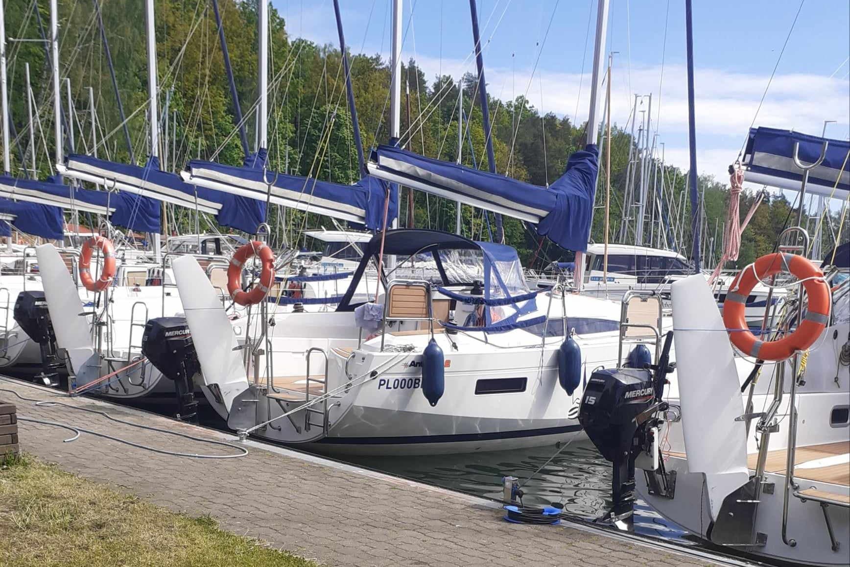 Firma sprzątająca Perfekt Plus - oferujemy kompleksowe sprzątanie Łodzie i jachty - w Piszu, Kolnie, Ostrołęce, Turośli i okolicy.